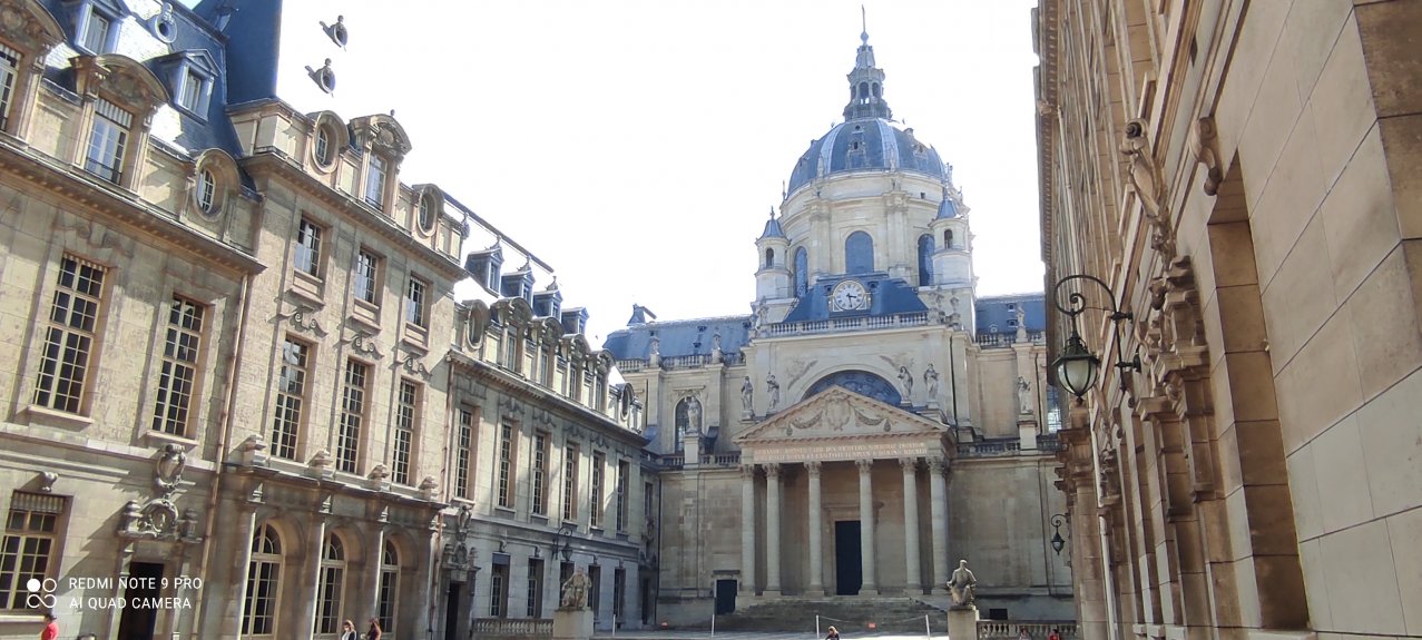 Cours d'honneur de la Sorbonne